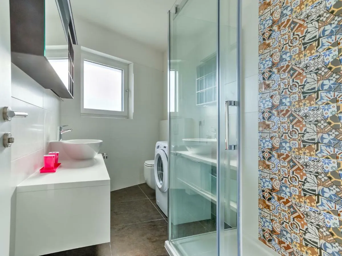Lovrečica Apartment Karmen By Interhome
